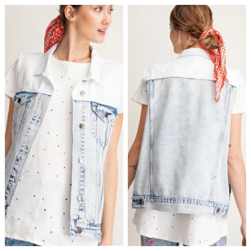 EASEL Distressed Two-Tone Washed Denim - Picture 2 of 7